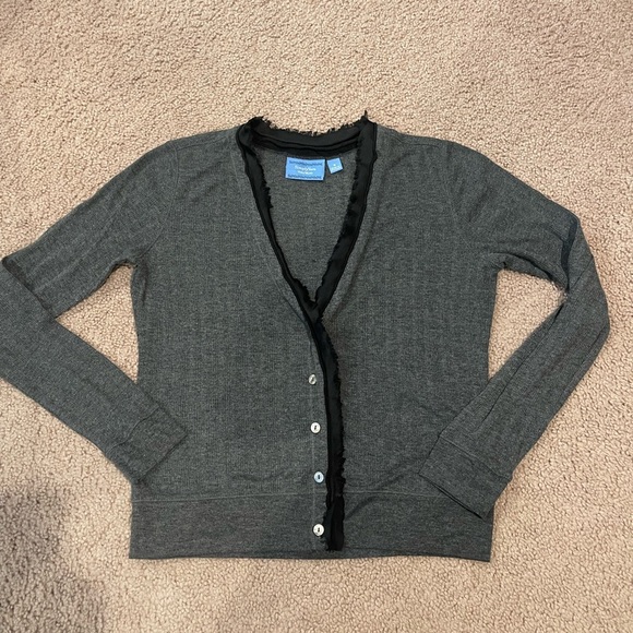 Women's SIMPLY VERA WANG cardigan with ruffles details - Picture 1 of 9